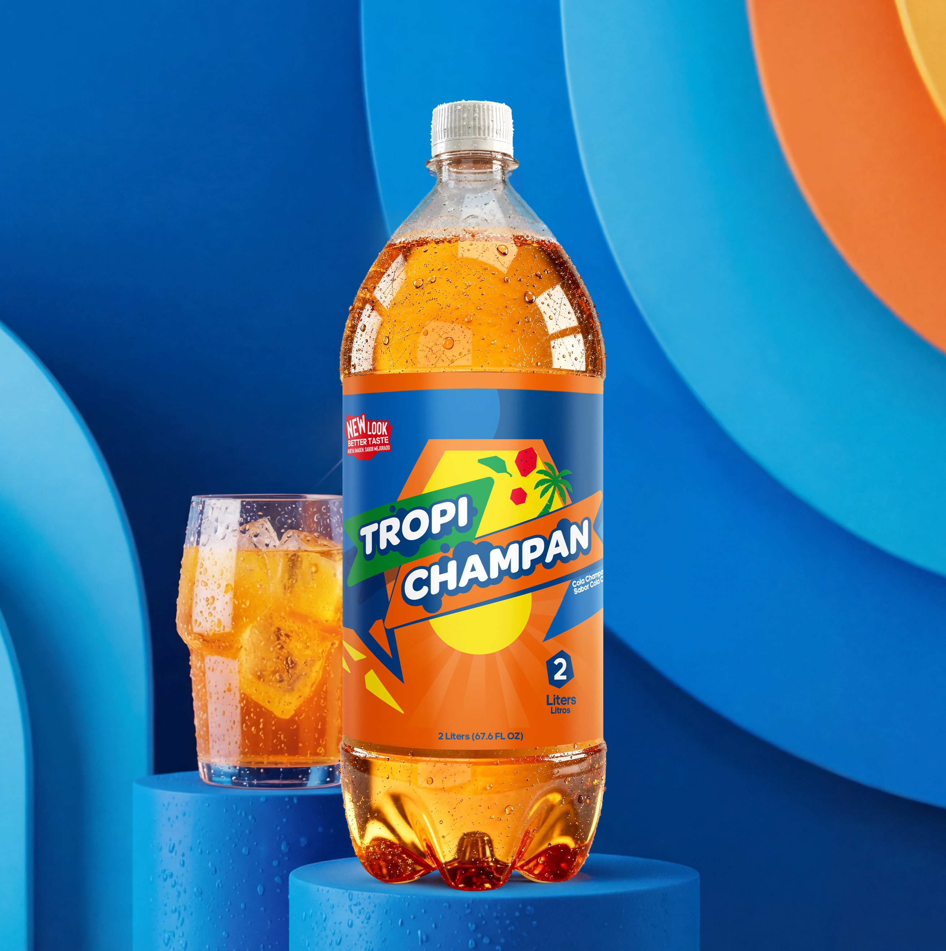 Botella y vaso de Tropichampan sobre un fondo azul y naranja